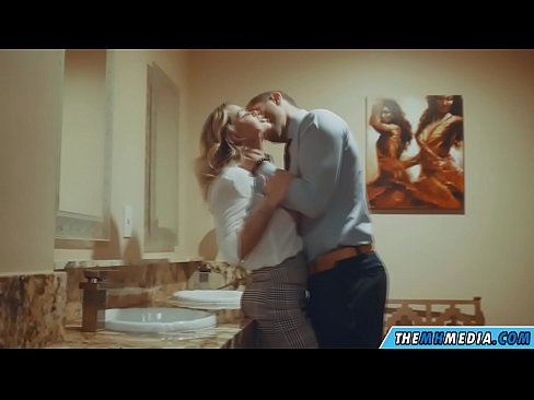 ❤️ When a busty blonde seduces you in a public restroom ☑ Sluts at porn en-us.mailkassa.ru ﹏